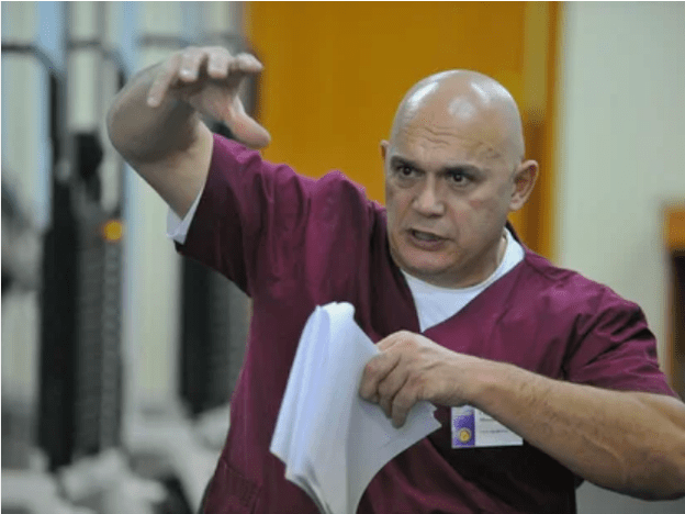 γιατρός για την αρθροπάθεια